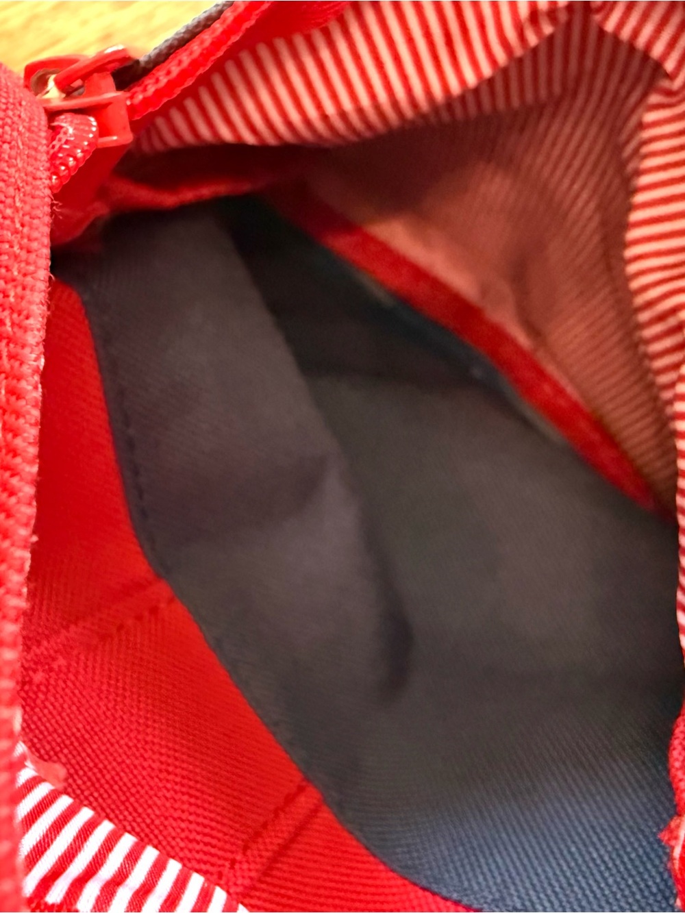 Herschel Supply Co Novel Red Navy Colorblock Duffle Weekender Bag OS - Picture 12 of 16